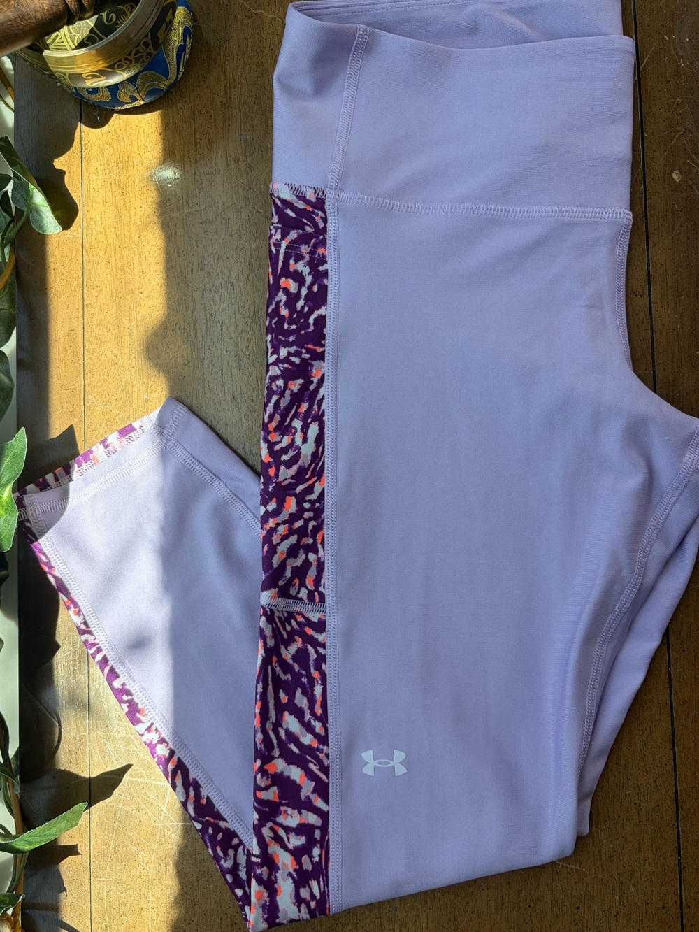 Under Armour Lavender Athletic Leggings w/ Pocket Women’s LG Gym Running Yoga